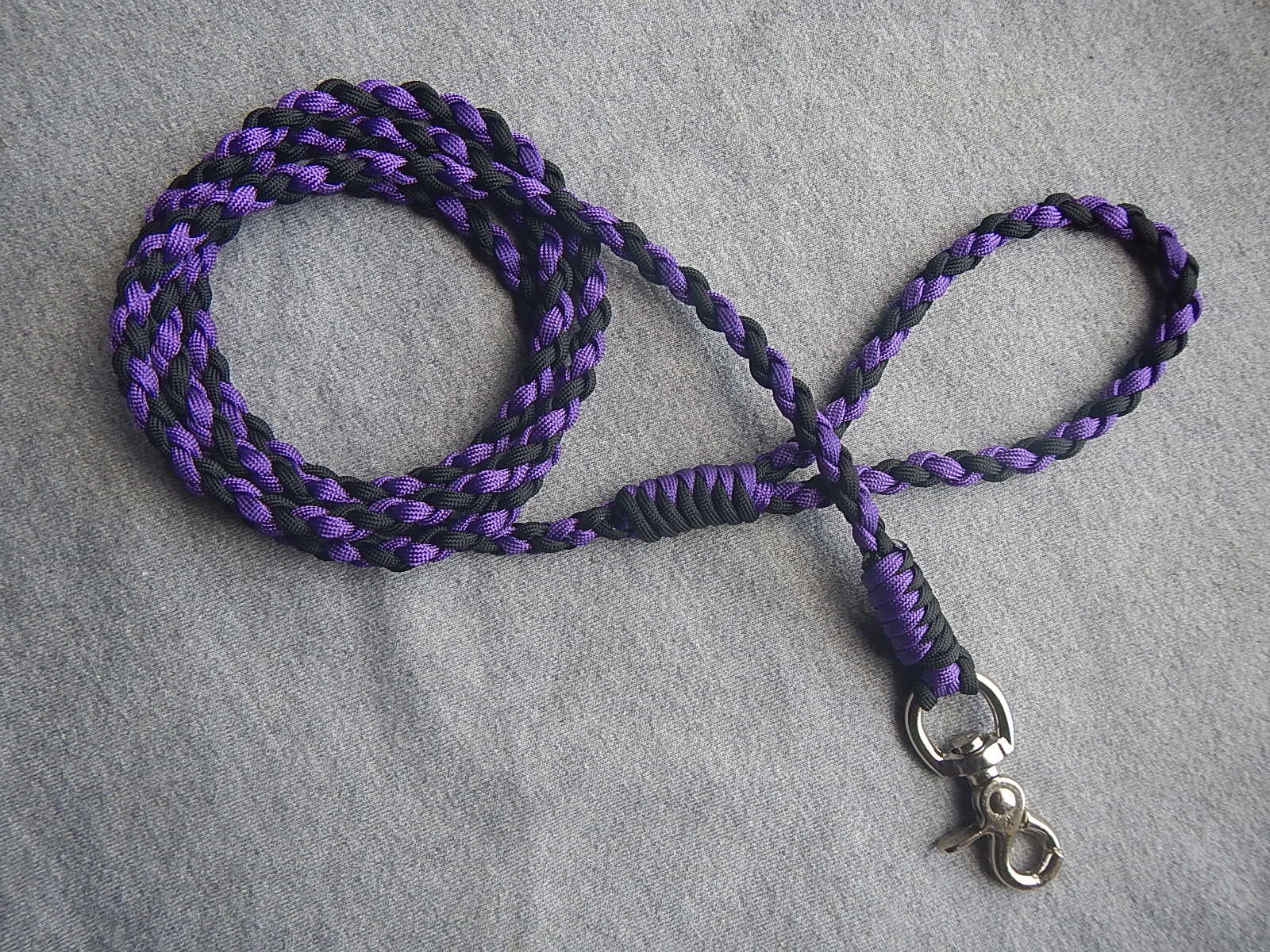 Black and Acid Purple Paracord Dog Leash - Paracreations USA